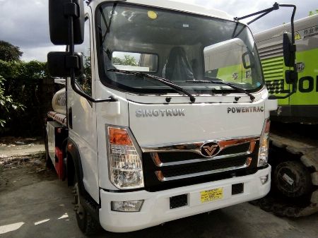 water tank truck, water truck, brand new, sinotruk, 6 wheeler, negotiable, high quality -- Trucks & Buses -- Metro Manila, Philippines