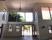 Custom Modern Design Home in desirable Alabang 400 Village -- House & Lot -- Muntinlupa, Philippines