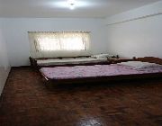 Cozy room for rent -- Rooms & Bed -- Las Pinas, Philippines