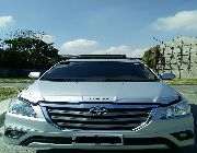Toyota innova -- Mid-Size SUV -- Bulacan City, Philippines