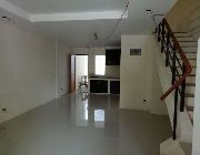 Townhouse with Garage -- Townhouses & Subdivisions -- Metro Manila, Philippines