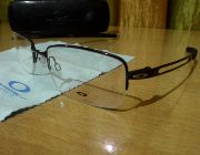 oakley, eyelgass, half-framed, frames, accessories, gifts, frag, cool, fashion, -- Eyeglass & Sunglasses -- Quezon City, Philippines