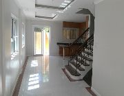 Townhouse in Las Pinas City -- Townhouses & Subdivisions -- Las Pinas, Philippines
