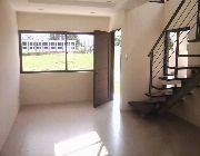 FOR SALE: LAS-PINAS VICTORIA RESIDENCE MANILA DR. TOWN HOUSE (BRAND NEW) -- House & Lot -- Las Pinas, Philippines
