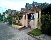 QUEEN'S ROW MOLINO BACOOR BUNGALOW SINGLE HOUSE AND BIG LOT RESALE -- House & Lot -- Bacoor, Philippines
