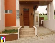 HOUSE FOR SALE IN CEBU, HOUSE AND LOT WITH 4 BEDROOMS, HOUSE FOR SALE WITH 4 BEDROOMS PLUS PARKING -- House & Lot -- Mandaue, Philippines