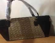 #Coach  Branded  Tote Bag -- Bags & Wallets -- Metro Manila, Philippines