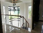 5 BR HOUSE FOR SALE IN LAS PINAS NEAR SM SOUTHMALL -- Condo & Townhome -- Las Pinas, Philippines
