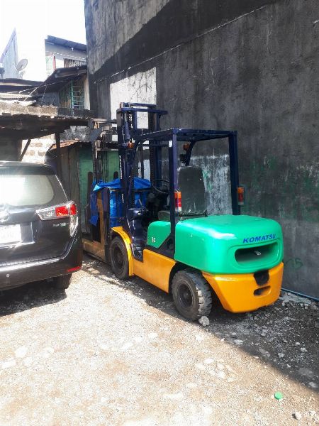 3tons forklift -- Other Vehicles -- Metro Manila, Philippines