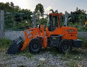 WHEEL LOADER -- Trucks & Buses -- Cavite City, Philippines