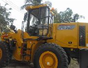 payloader -- Trucks & Buses -- Quezon City, Philippines