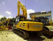 backhoe -- Trucks & Buses -- Quezon City, Philippines