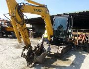 HYUNDAI ROBEX R555-7 WITH BREAKER -- Trucks & Buses -- Bacoor, Philippines