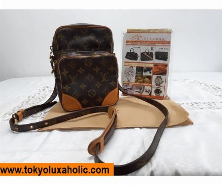 louis vuitton sling bag -- Bags & Wallets Taguig, Philippines