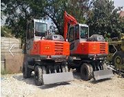 Hydraulic Excavator -- Other Vehicles -- Metro Manila, Philippines