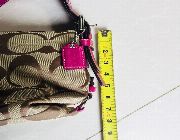 Coach Tan/Pink Cloth Leather Shoulder Bag -- Bags & Wallets -- Santa Rosa, Philippines