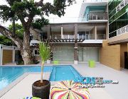 3 Bedroom Garden Suite Condo in Padgett Place Cebu -- House & Lot -- Cebu City, Philippines