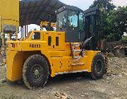 forklift -- Trucks & Buses -- Metro Manila, Philippines