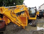 Hydraulic Excavator -- Other Vehicles -- Quezon City, Philippines