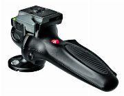 Manfrotto 327RC2 light duty grip ball head with Quick Release (Black) -- Nutrition & Food Supplement -- Pasig, Philippines