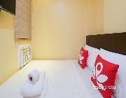 Room for Rent -- Rooms & Bed -- Makati, Philippines