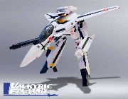 Macross Strike Valkyrie Factory 160 VF-1S Arcadia Transformers Jetfire Skyfire Toy Robot Figure -- Action Figures -- Metro Manila, Philippines