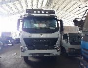 Dump Truck -- Other Vehicles -- Quezon City, Philippines