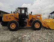 Wheel Loader -- Other Vehicles -- Quezon City, Philippines