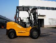 Forklift -- Other Vehicles -- Quezon City, Philippines