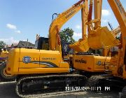 Hydraulic Excavator -- Other Vehicles -- Quezon City, Philippines
