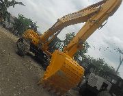 Hydraulic Excavator -- Other Vehicles -- Quezon City, Philippines