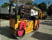 ROAD ROLLER -- Other Vehicles -- Metro Manila, Philippines