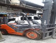 Forklift -- Other Vehicles -- Quezon City, Philippines