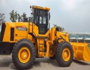 Wheel Loader -- Other Vehicles -- Quezon City, Philippines