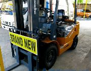Forklift Brand New -- Other Vehicles -- Metro Manila, Philippines