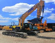 EXCAVATOR BACKHOE -- Trucks & Buses -- Cavite City, Philippines