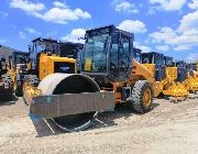 BULLDOZER -- Other Vehicles -- Metro Manila, Philippines