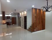 0011800000 -- House & Lot -- Paranaque, Philippines