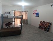 Mandaluyong 1 BR unit with balcony for sale near MRT Shaw -- Apartment & Condominium -- Mandaluyong, Philippines
