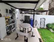Las Pinas 2 BR unit w/ garden for sale in BF -- Apartment & Condominium -- Paranaque, Philippines