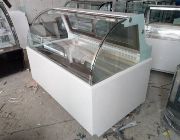 DISPLAY CHILLER CURVED TYPE (WHITE BASE) -- Food & Related Products -- Metro Manila, Philippines