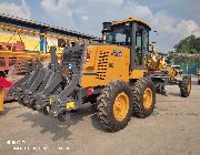 heavy equipments -- Trucks & Buses -- Valenzuela, Philippines