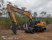 heavy equipments -- Trucks & Buses -- Valenzuela, Philippines