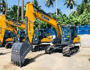 heavy equipments -- Trucks & Buses -- Valenzuela, Philippines