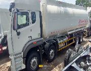 TRUCKS -- Trucks & Buses -- Valenzuela, Philippines