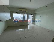 FOR SALE: Good Deal! SM Jazz Residences Large 1 BR with Balcony -- Condo & Townhome -- Makati, Philippines