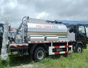 asphalt distributor -- Trucks & Buses -- Metro Manila, Philippines