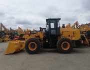 WHEEL LOADER -- Other Vehicles -- Metro Manila, Philippines