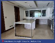 PDM079 - Two Roxas Triangle, 3 Bedroom Unit For Sale -- Apartment & Condominium -- Makati, Philippines