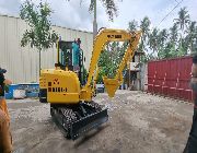 EXCAVATOR -- Other Vehicles -- Batangas City, Philippines